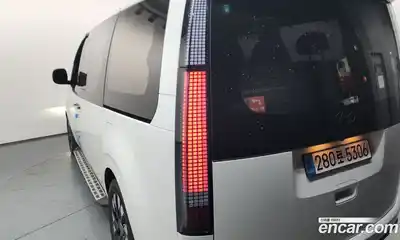 Hyundai Staria 2025 2.2 гидро в Москве № 1537403, миниатюра 9