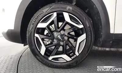 Kia Seltos 2024 1.6 гидро в Москве № 1538138, миниатюра 5