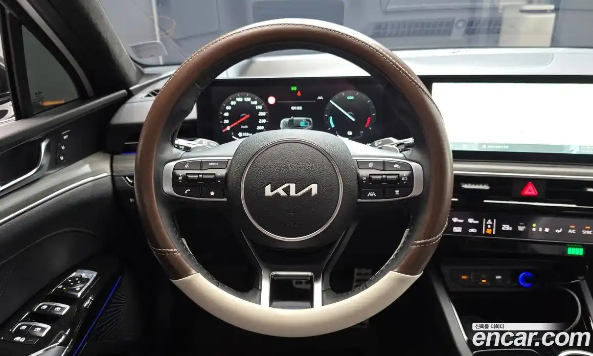 Kia K5 2024 2.0 гидро в Москве № 1538157, фото 19