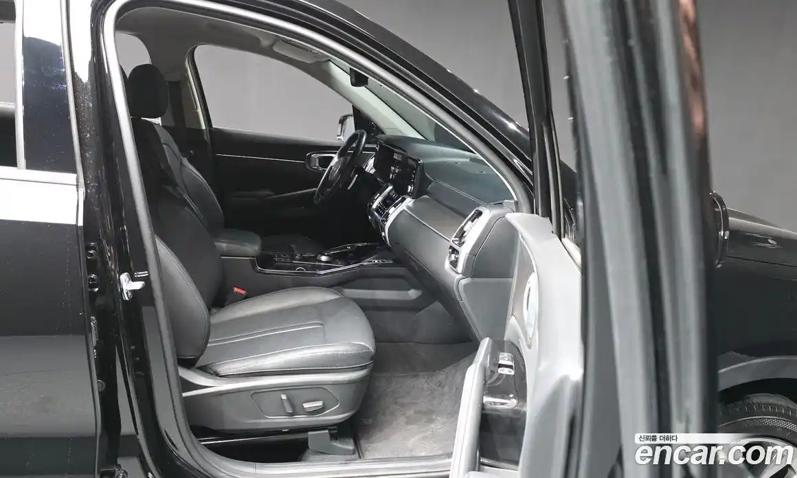 Kia Sorento 2023 2.5 гидро в Москве № 1538327, фото 17