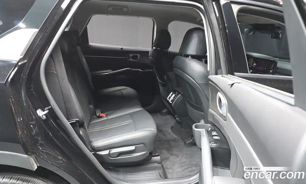 Kia Sorento 2023 2.5 гидро в Москве № 1538327, фото 18