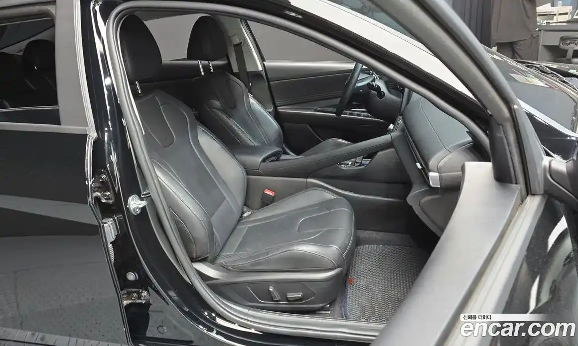 Hyundai Avante 2022 1.6 гидро в Москве № 1610093, фото 18