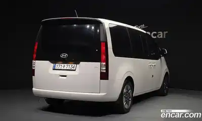 Hyundai Staria 2024 2.2 гидро в Москве, миниатюра 2