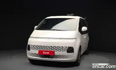 Hyundai Staria 2024 2.2 гидро в Москве, миниатюра 3