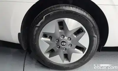 Hyundai Staria 2024 2.2 гидро в Москве, миниатюра 5