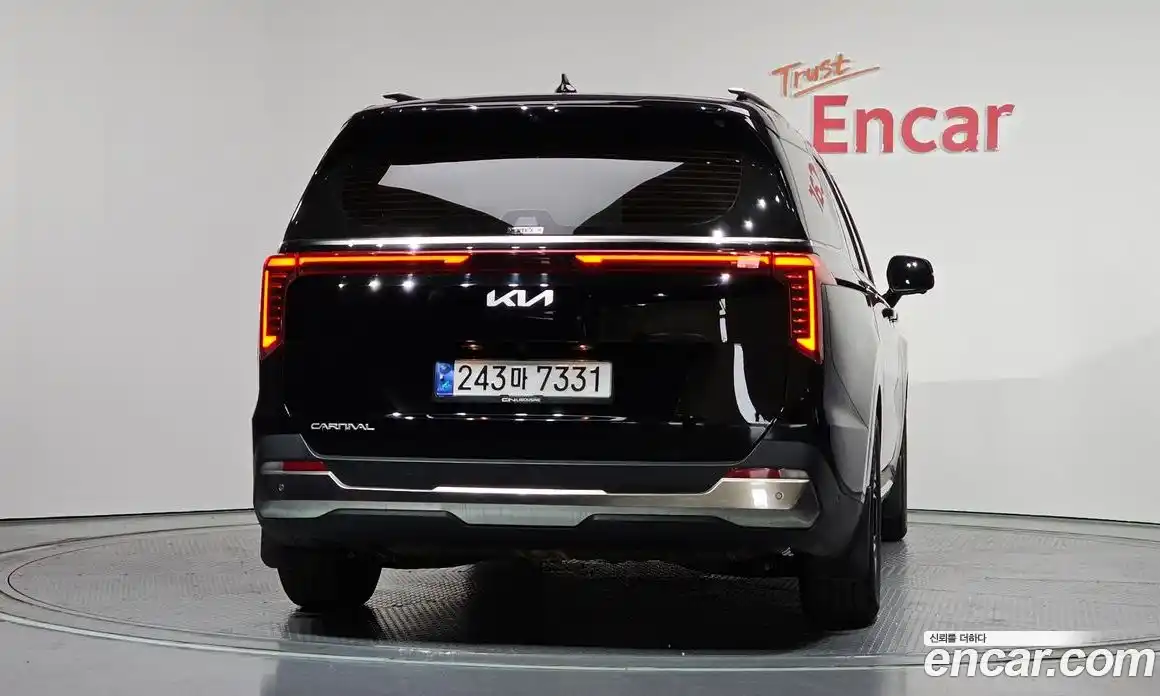 Kia Canival 2024 3.5 гидро в Москве № 1611180, фото 4