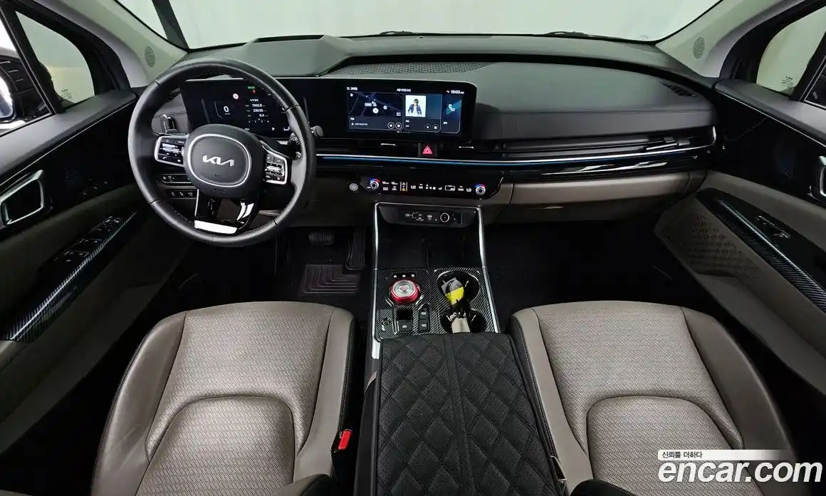 Kia Canival 2024 3.5 гидро в Москве № 1611180, фото 10