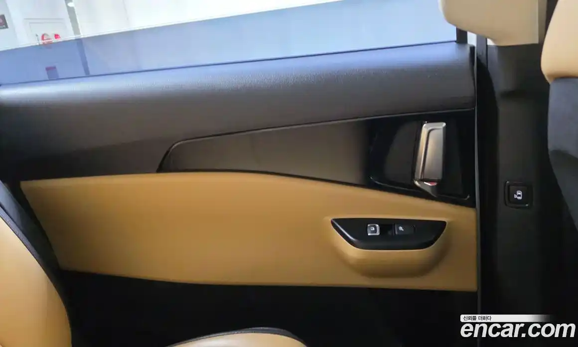 Kia Canival 2022 2.2 гидро в Москве № 1611400, фото 15