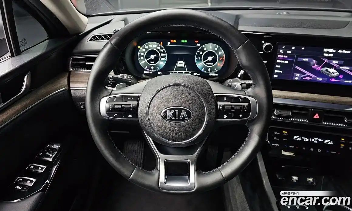 Kia K5 2020 2.0 гидро в Москве № 1611456, фото 21