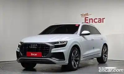 Audi Q8, 2022