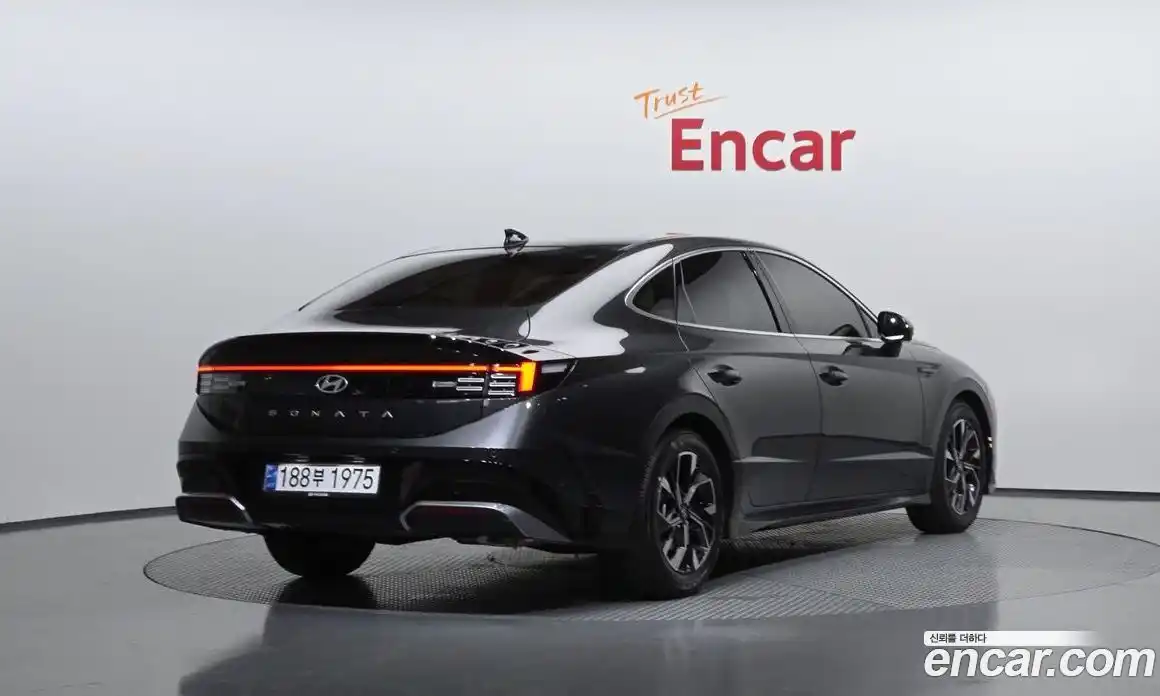 Hyundai Sonata 2024 1.6 гидро в Москве № 1683563, фото 4