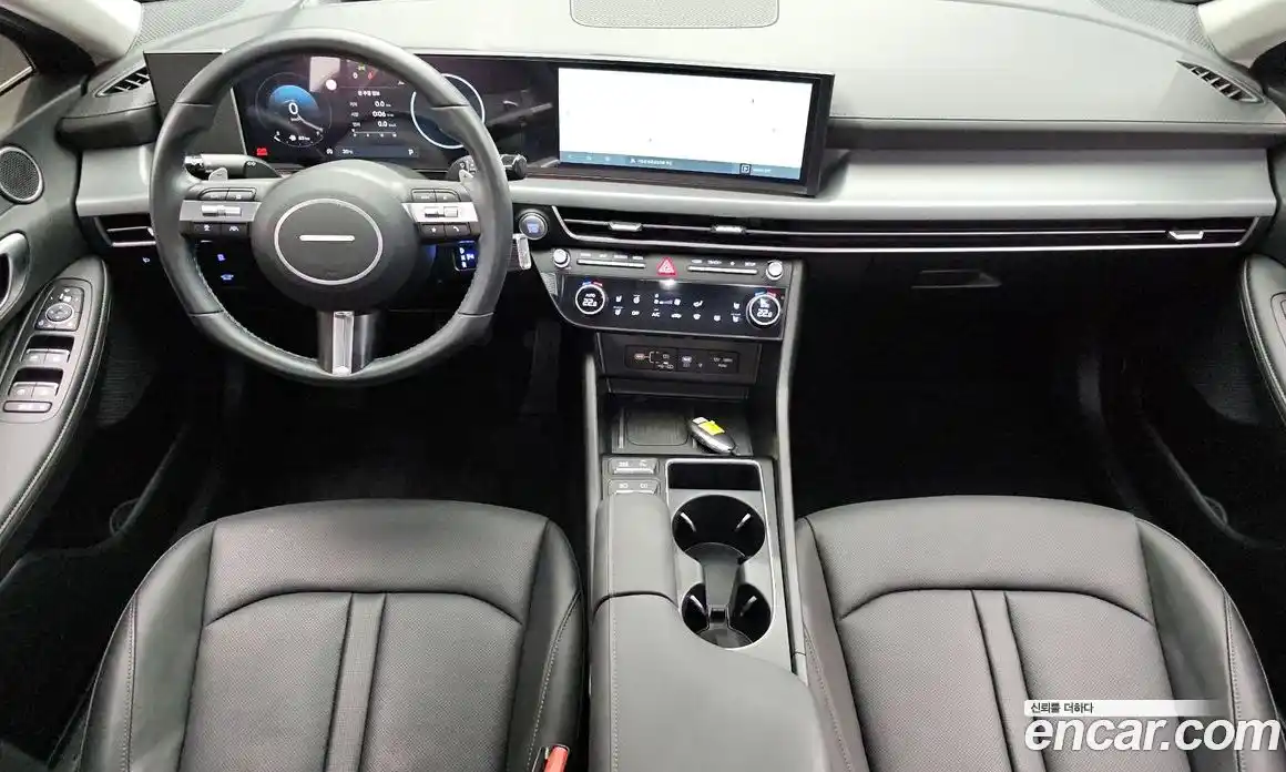 Hyundai Sonata 2024 1.6 гидро в Москве № 1683563, фото 10
