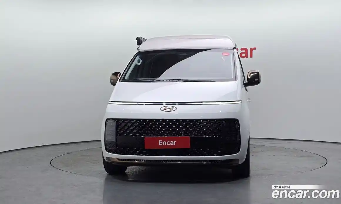 Hyundai Staria 2024 2.2 гидро в Москве № 1683779, фото 3