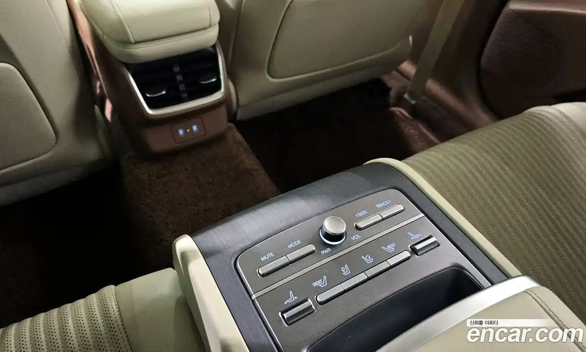 Hyundai Grandeur 2023 3.5 гидро в Москве № 1684219, фото 24