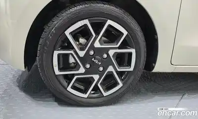 Kia Ray 2023 1.0 гидро в Москве № 1684786, миниатюра 4