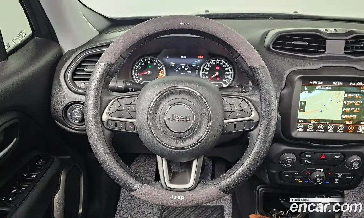 Jeep Renegade 2022 1.3 гидро в Москве № 169432, фото 13