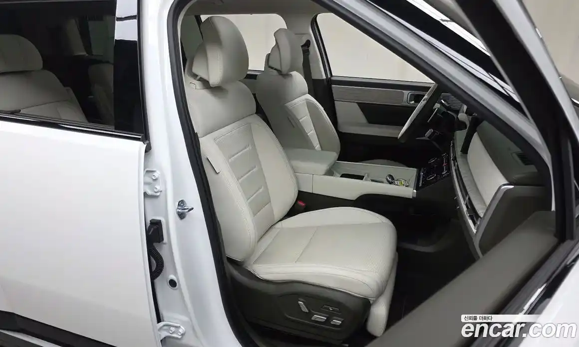 Hyundai Santa Fe 2024 1.6 гидро в Москве № 1757423, фото 18