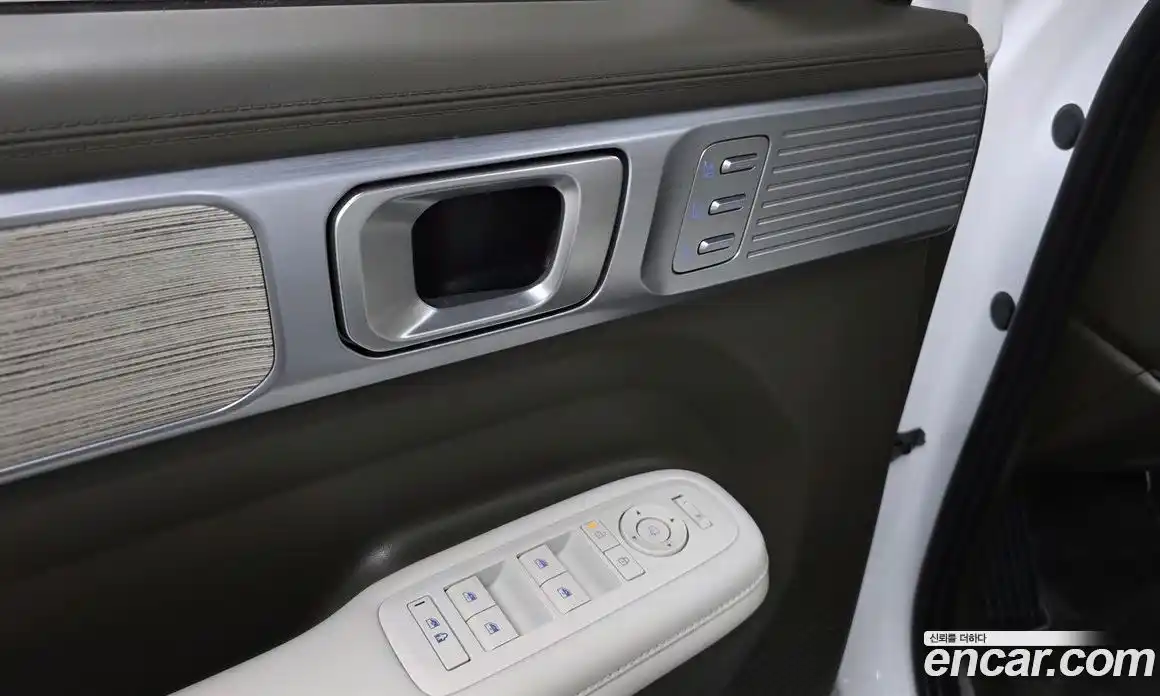 Hyundai Santa Fe 2024 1.6 гидро в Москве № 1757423, фото 37