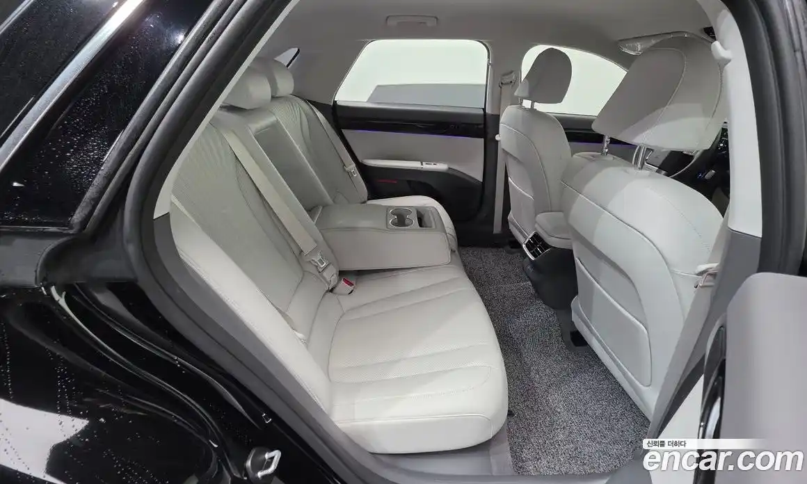 Hyundai Grandeur 2023 2.5 гидро в Москве № 1757432, фото 24