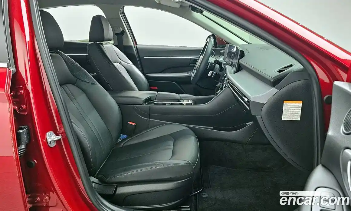 Hyundai Sonata 2023 2.0 гидро в Москве № 1757729, фото 17