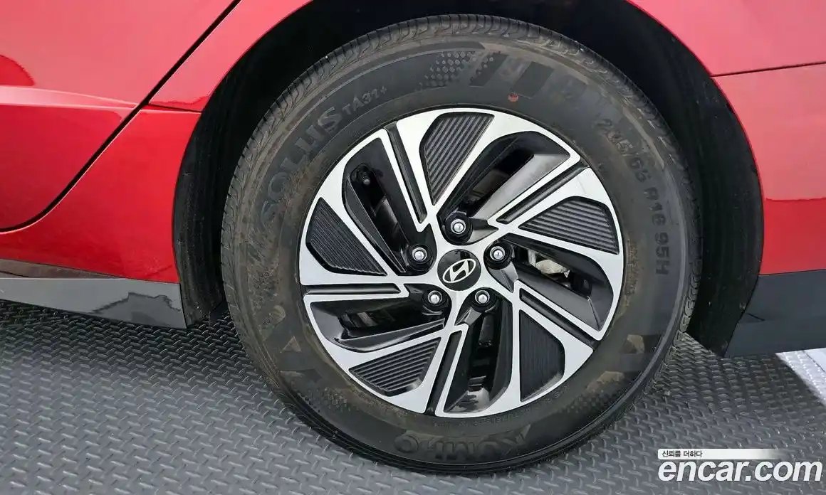 Hyundai Sonata 2023 2.0 гидро в Москве № 1757729, фото 7