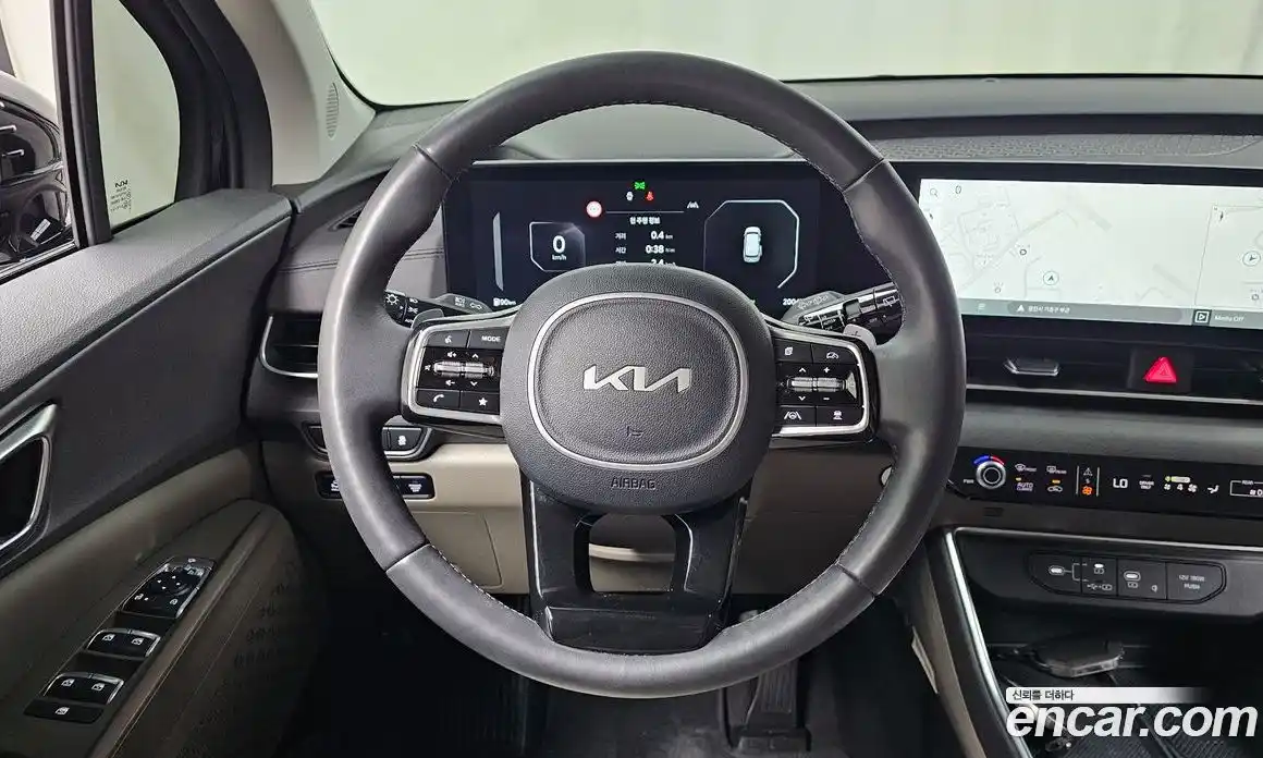Kia Canival 2024 1.6 гидро в Москве № 1758281, фото 19