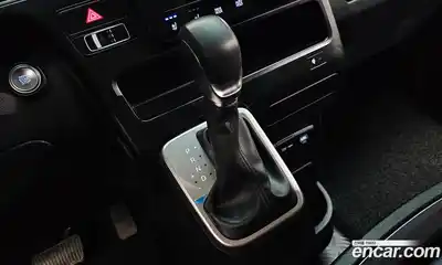 Hyundai Staria 2024 1.6 гидро в Москве № 1830237, миниатюра 11
