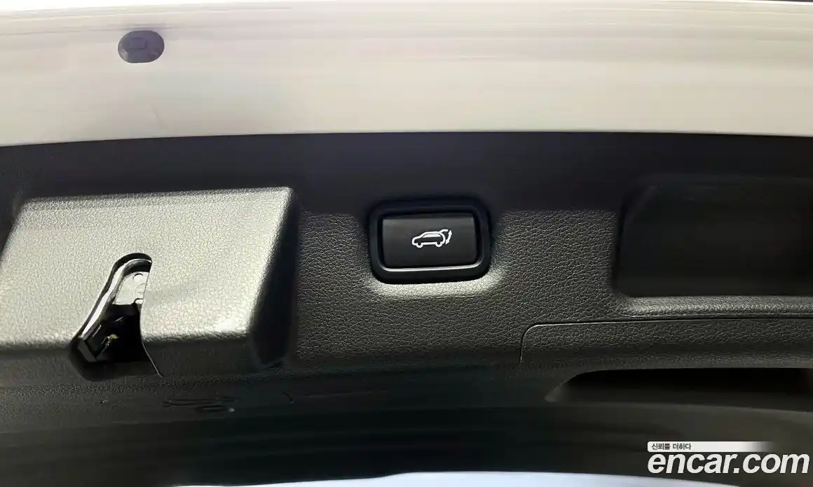 Hyundai Santa Fe 2023 2.5 гидро в Москве № 1830917, фото 31
