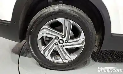 Hyundai Santa Fe 2023 2.5 гидро в Москве № 1830917, миниатюра 5