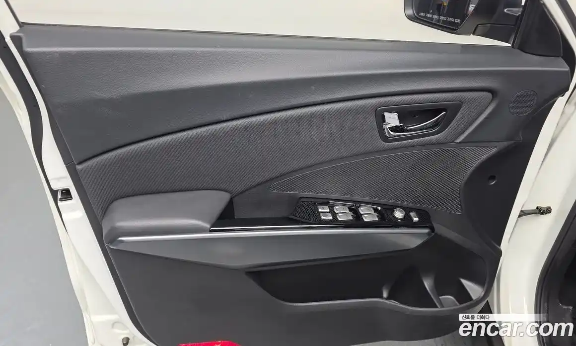 SsangYong TIBOLI 2018 1.6 гидро в Москве № 1832810, фото 14