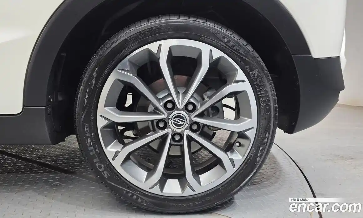 SsangYong TIBOLI 2018 1.6 гидро в Москве № 1832810, фото 7