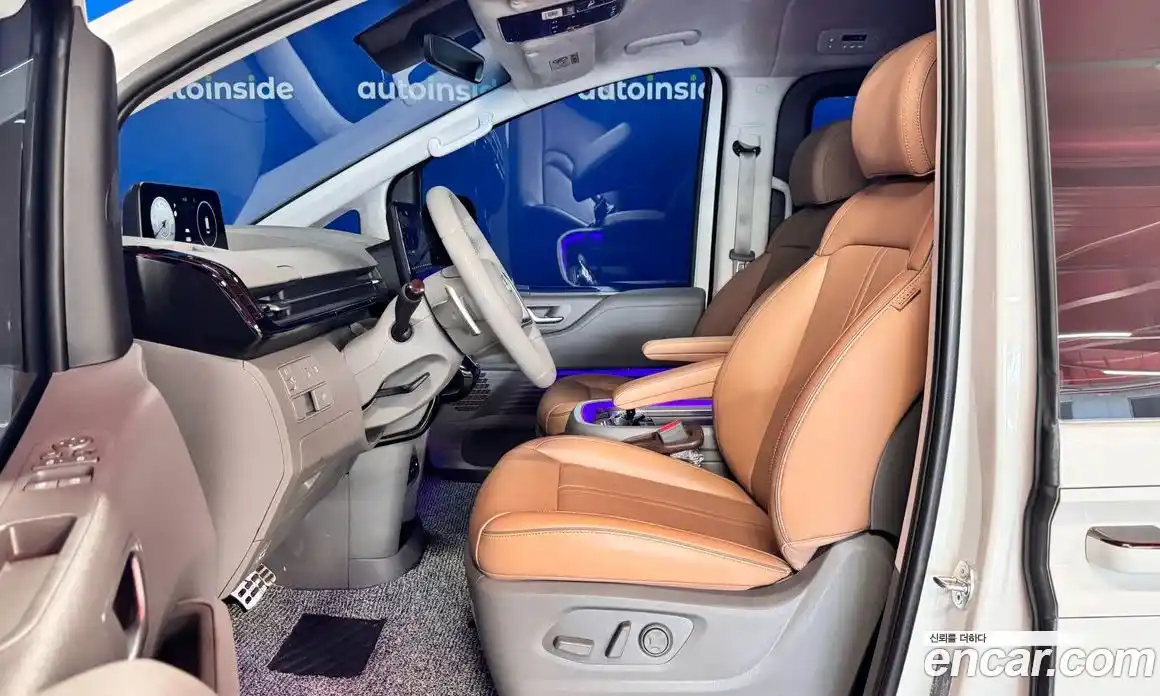 Hyundai Staria 2025 3.5 гидро в Москве № 1903340, фото 16