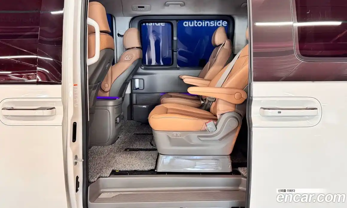 Hyundai Staria 2025 3.5 гидро в Москве № 1903340, фото 17