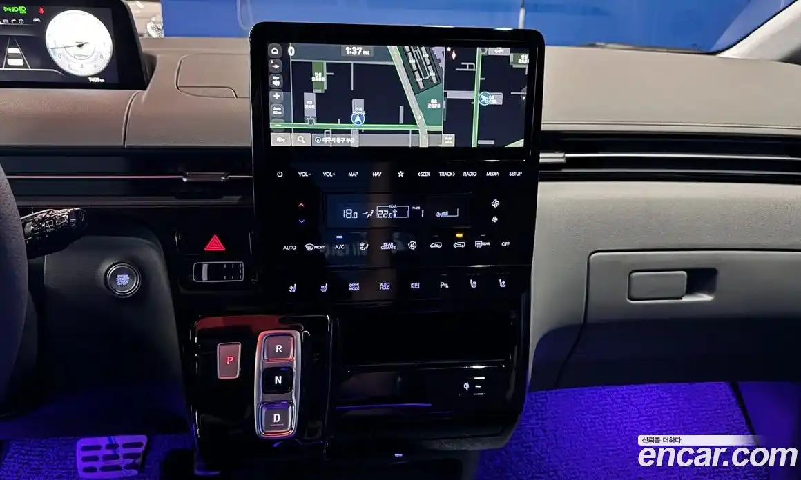 Hyundai Staria 2025 3.5 гидро в Москве № 1903340, фото 9