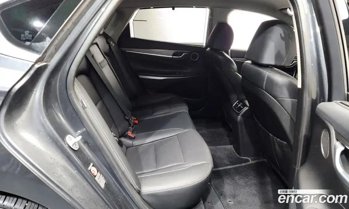 Hyundai Grandeur 2018 3.0 гидро в Москве № 1903762, фото 11