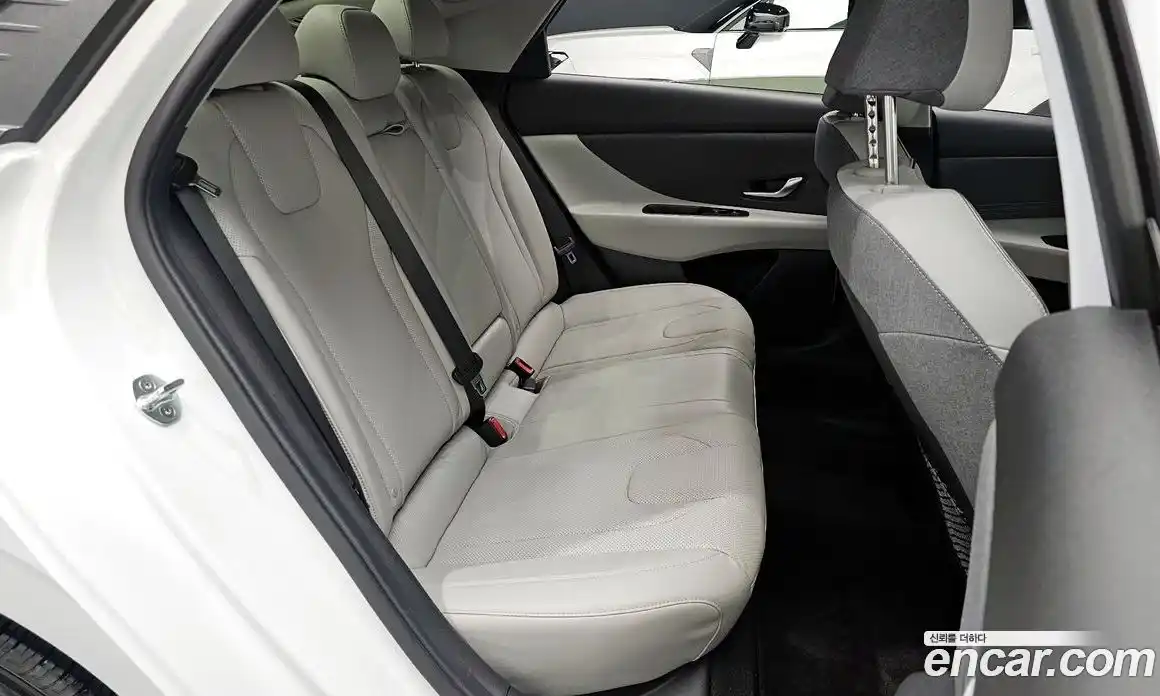 Hyundai Avante 2020 1.6 гидро в Москве № 1903780, фото 16