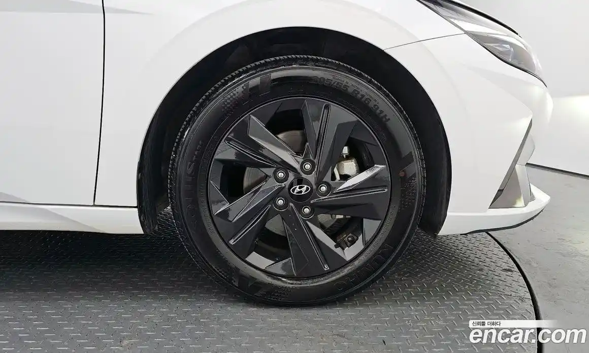 Hyundai Avante 2020 1.6 гидро в Москве № 1903780, фото 6