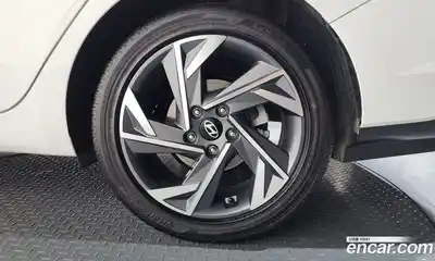 Hyundai Avante 2024 1.6 гидро в Москве № 1903995, миниатюра 6