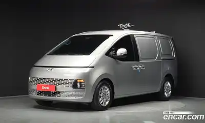Hyundai Staria, 2023