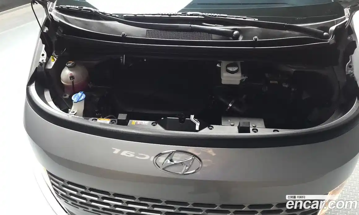 Hyundai Staria 2023 2.2 гидро в Москве № 1904077, фото 6
