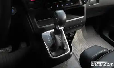 Hyundai Staria 2023 2.2 гидро в Москве № 1904077, миниатюра 9