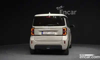 Kia Ray 2023 1.0 гидро в Москве № 1904352, миниатюра 4