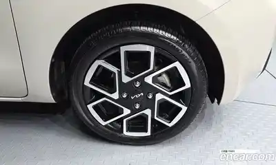 Kia Ray 2023 1.0 гидро в Москве № 1904352, миниатюра 5