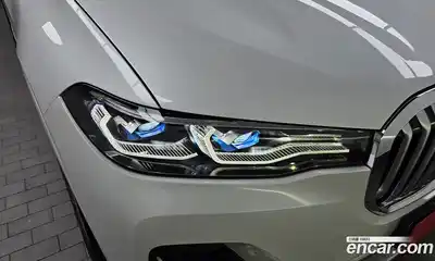BMW X7 2022 3.0 гидро в Москве № 1904568, миниатюра 8