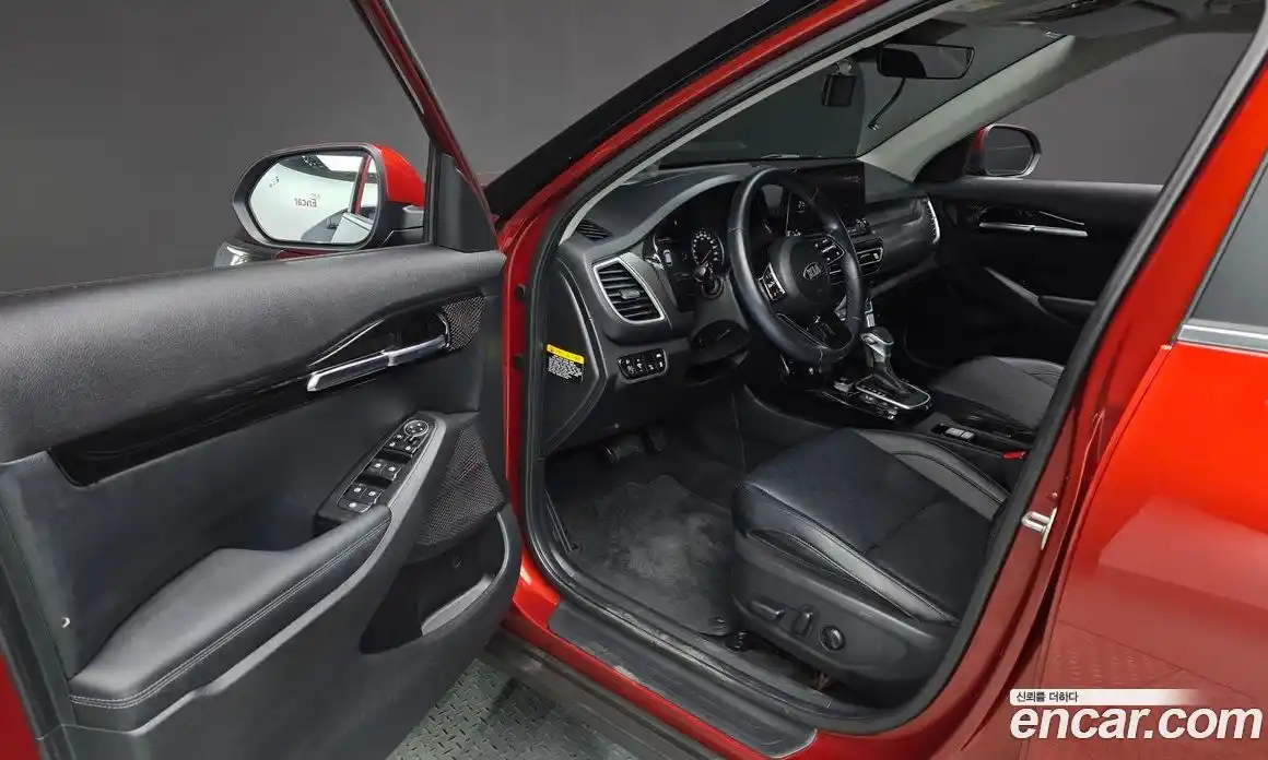 Kia Seltos 2019 1.6 гидро в Москве № 1904920, фото 12