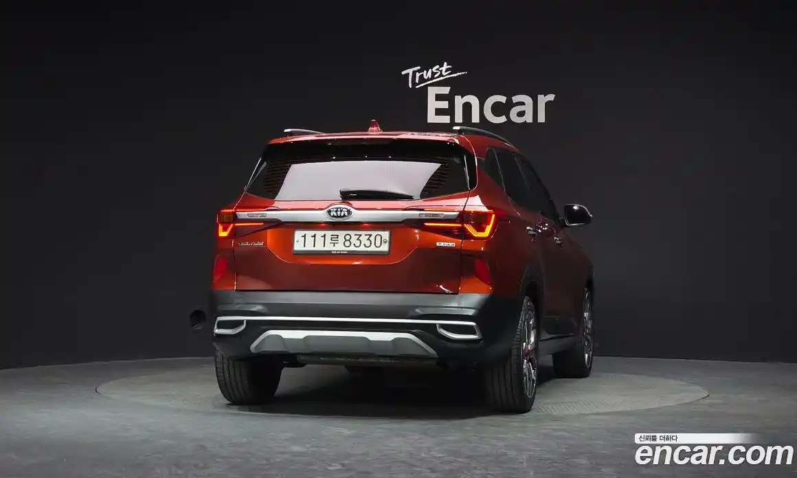 Kia Seltos 2019 1.6 гидро в Москве № 1904920, фото 3