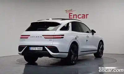 Genesis GV70 2023 2.2 гидро в Москве № 1905294, миниатюра 2