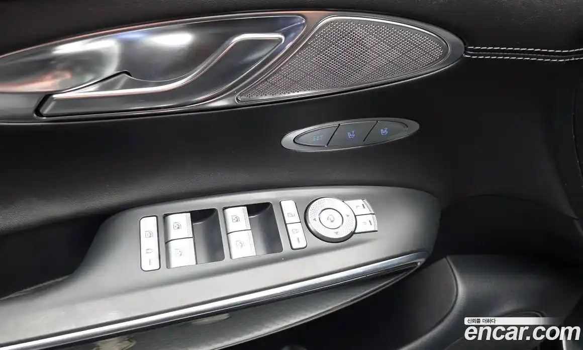 Genesis GV70 2022 2.5 гидро в Москве № 1905719, фото 31