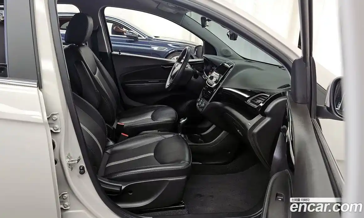 Chevrolet Spark 2019 1.0 гидро в Москве № 1907001, фото 17
