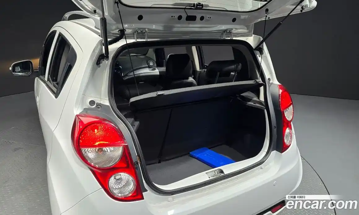 Chevrolet Spark 2013 1.0 гидро в Москве № 1907166, фото 23